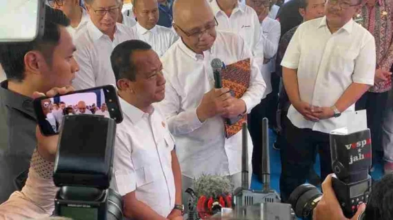 Bahlil Resmikan Mini LNG Rp1,1 Triliun di Tuban, Perkuat Ketahanan Energi Nasional