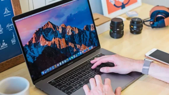 Apple Siapkan Kejutan Baru, MacBook Terbaru Dikabarkan Dapat Banyak Upgrade