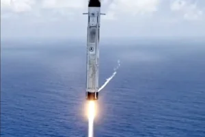 China Sukses Daratkan Roket Reusable Pakai Jaring Raksasa di Laut