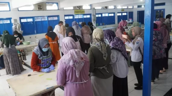 Putus Mata Rantai Kolagen Berbahan Babi, Guru Besar IPB Kembangkan Alternatif Halal dari Kulit Ikan