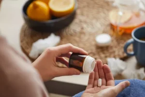 Jarak Aman Minum Obat Setelah Konsumsi Minuman Tertentu