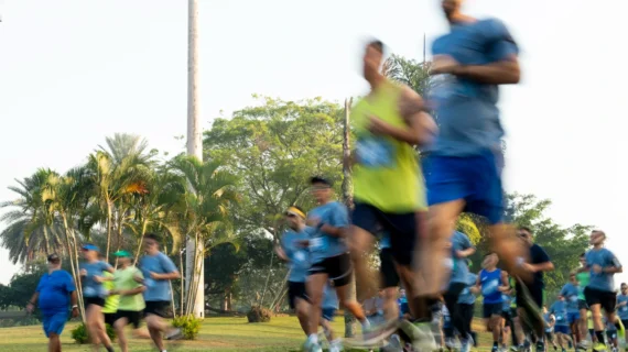 Habis Olahraga, Haruskah Keramas Pakai Sampo Setiap Hari? Ini Penjelasan Pakar dan Penelitian