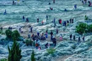Suhu Minus Nol Derajat di Dieng Lebih Sering Terjadi Tahun Ini, BMKG Ingatkan Wisatawan