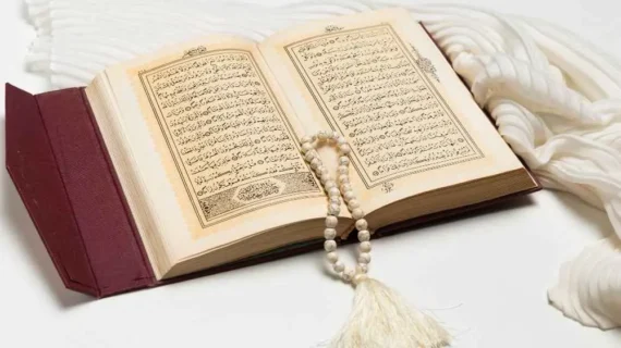 Benarkah Bahaya Terbesar Datang dari Orang Terdekat? Ini Pesan QS Al-Mujadilah Ayat 14