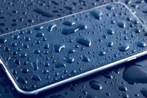 Smartphone Terendam Air, Jangan Masukkan ke Dalam Beras