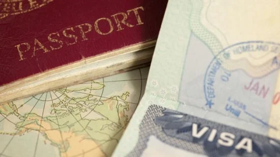 Daftar Negara Paling Mudah Berikan Visa untuk Paspor Indonesia
