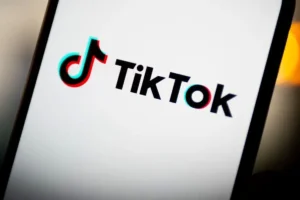 Fitur Baru TikTok, Bisa Komentar Pakai Suara hingga 9 Foto Sekaligus