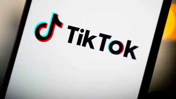Fitur Baru TikTok, Bisa Komentar Pakai Suara hingga 9 Foto Sekaligus