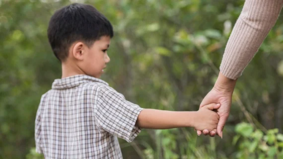 Cegah Anak Salah Pergaulan, Ini Pentingnya “Kurikulum Keluarga”