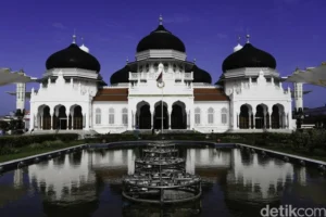 Sejarah Masjid Raya Baiturrahman Aceh, Ikon di Serambi Makkah